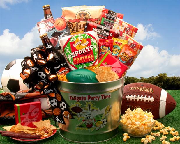 tailgate gift, tailgate party gift, barbeque gift, barbeque basket, sports gift basket, sport basket, sports gift, gift for him, gift for man, mans gift basket, men's gift basket